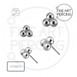 Top Triball en titanio con tres bolitas para piercings