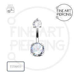 Piercing de ombligo Amaia en titanio con circonitas y rosca interna