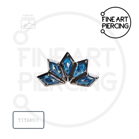 Top en forma de mandala con cinco circonitas corte kite