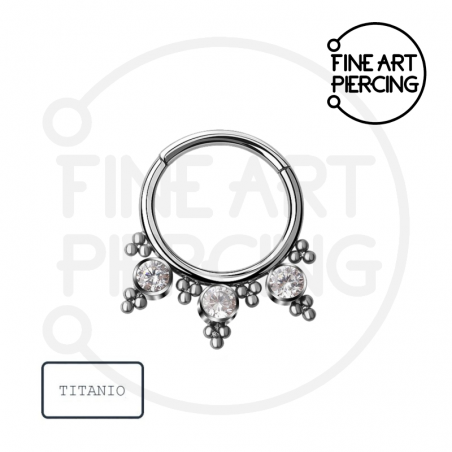 Aro Clicker "Alanis" de titanio con circonitas y diseño boho