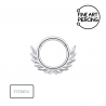 Aro clicker Beatriz de titanio para piercing septum y daith con diseño de hojas.