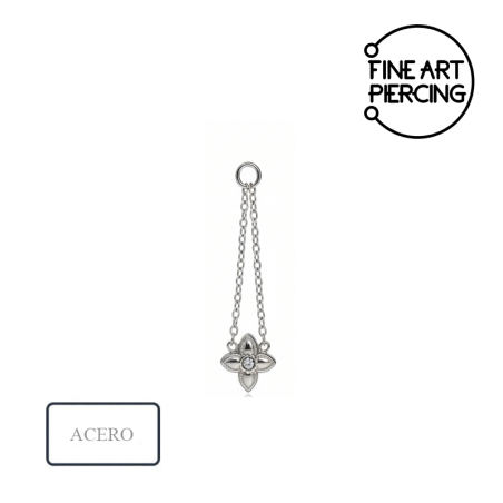 Piercing Charm Elara de acero quirúrgico con dos cadenas en cascada para la oreja.