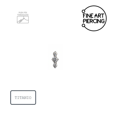 Piercing push pin de titanio Catherine con un trío de circonitas verticales.