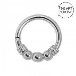 Aro Clicker Bali con 3 bolitas decorativas de acero quirúrgico