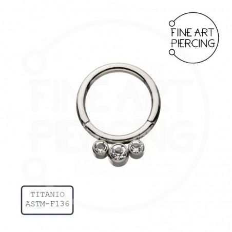 Aro clicker Isona de titanio hipoalergénico con 3 circonitas, fácil de abrir y cerrar