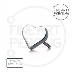 Top de titanio en forma de corazón para piercings